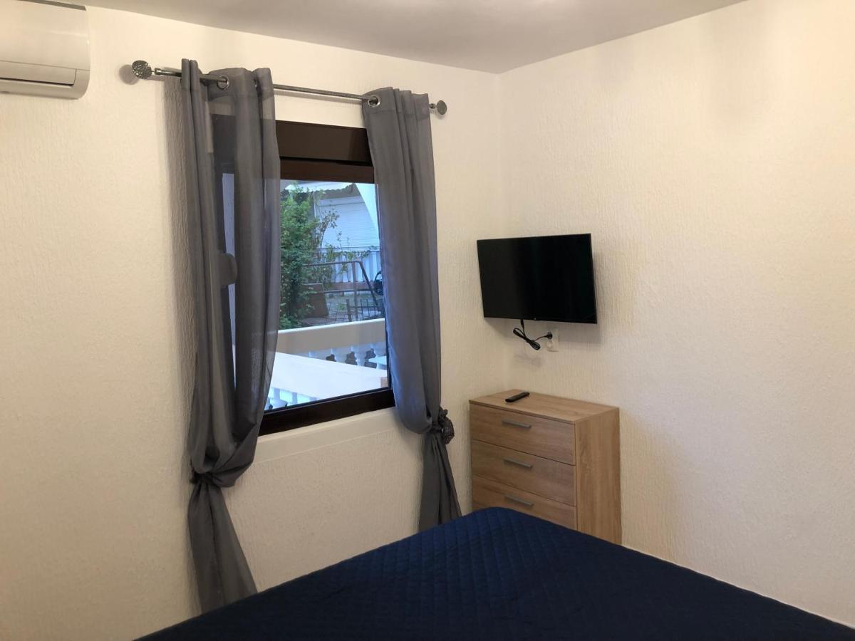 Apartmani Lime Petrovac na moru Exterior foto