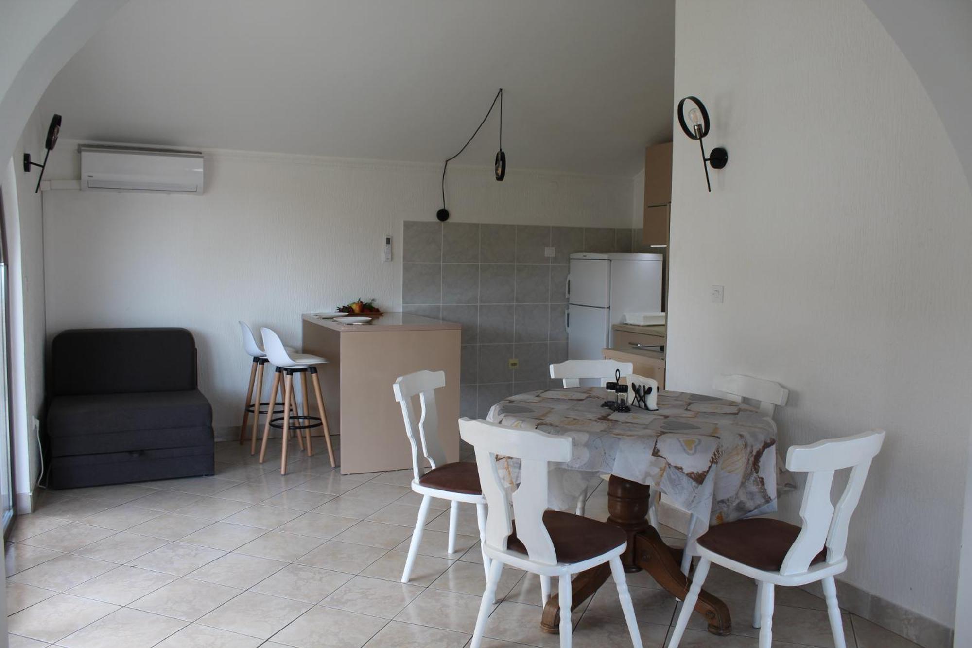 Apartmani Lime Petrovac na moru Exterior foto